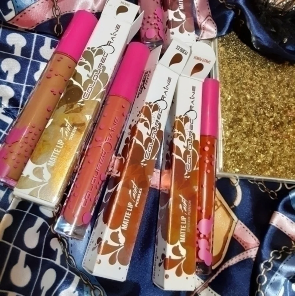 Coloured Raine coloured raine